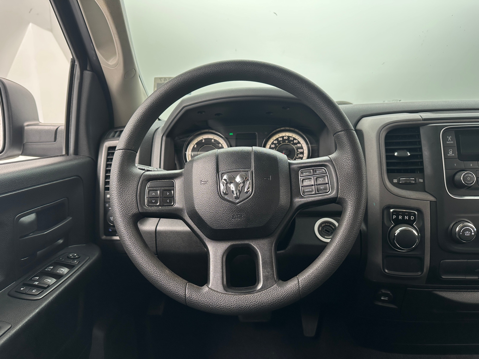 Thumbnail: 2019 RAM 1500 Classic - 5