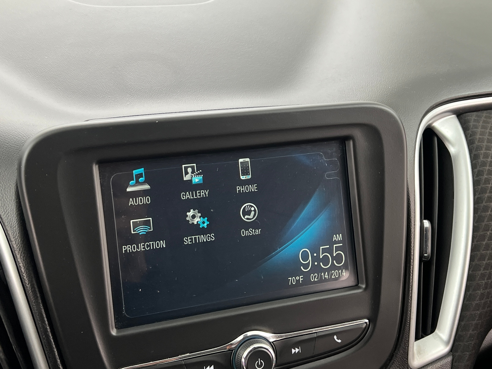 Thumbnail: 2016 Chevrolet Malibu - 4