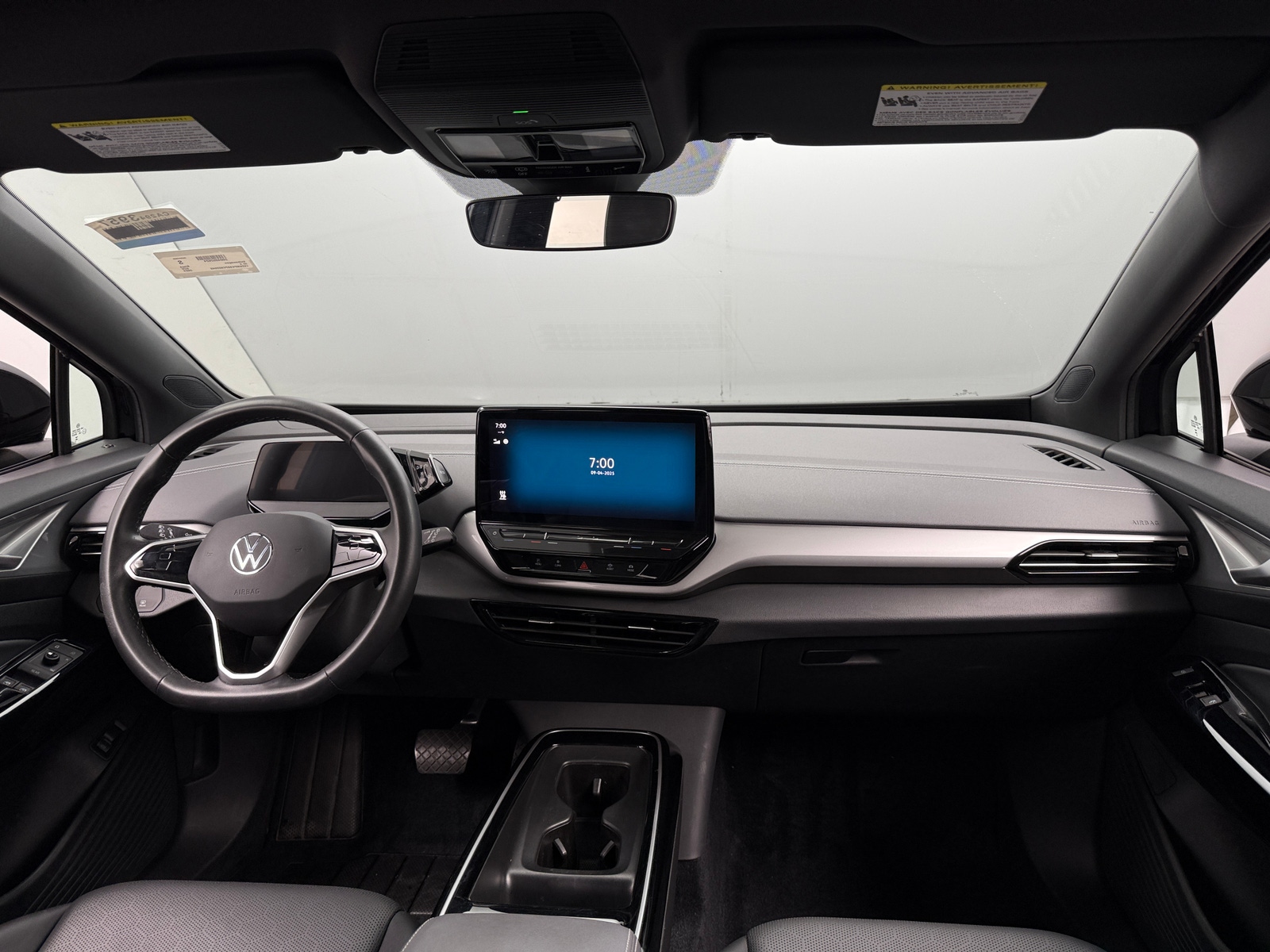 Thumbnail: 2023 Volkswagen ID.4 - 2