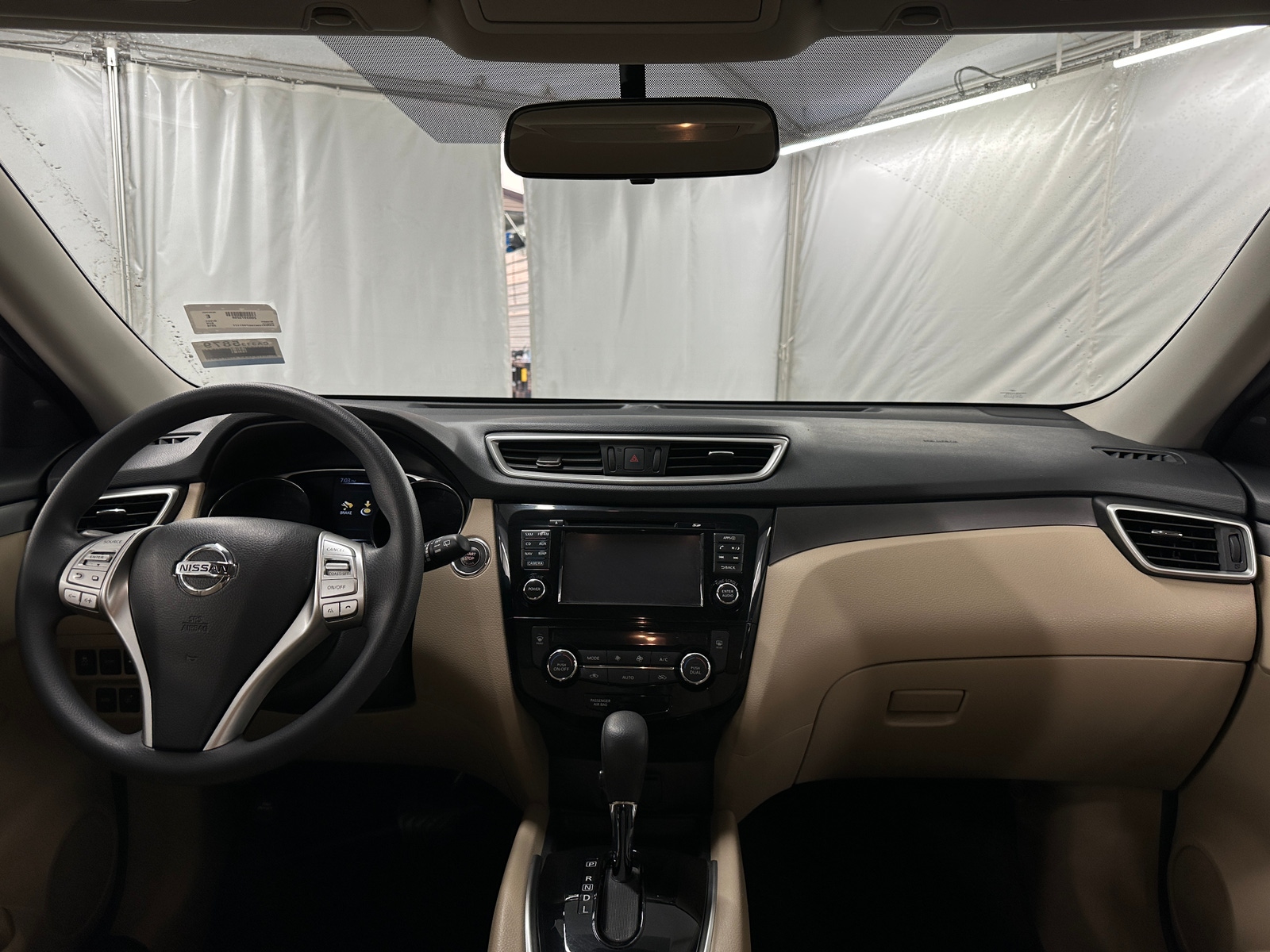 Thumbnail: 2016 Nissan Rogue - 3