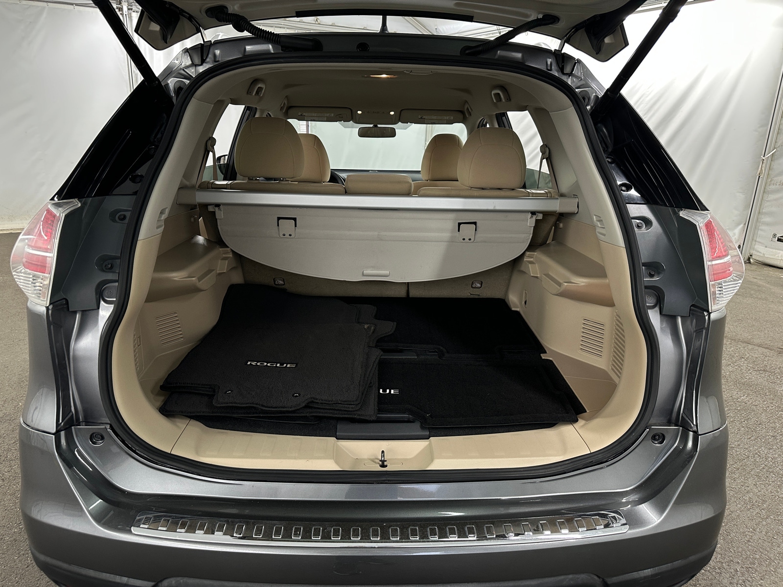 Thumbnail: 2016 Nissan Rogue - 7