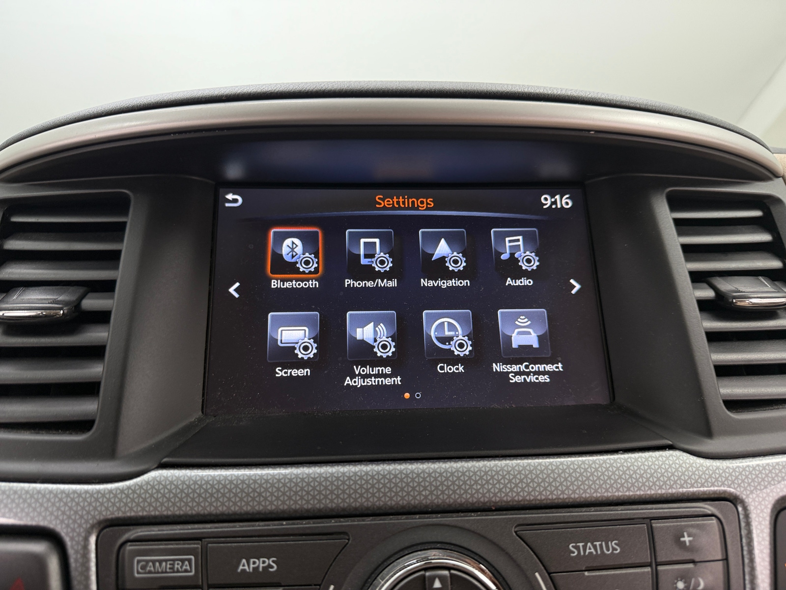 Thumbnail: 2017 Nissan Pathfinder - 3