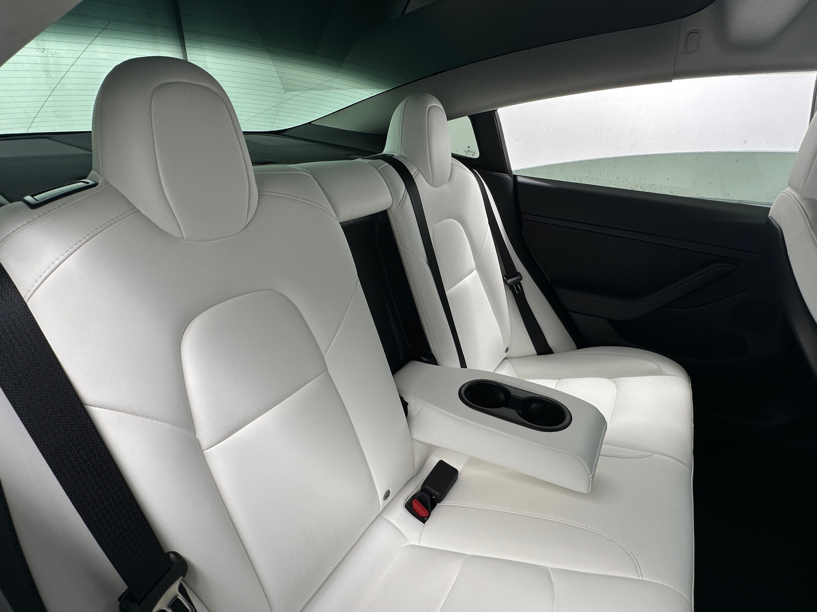 Thumbnail: 2022 Tesla Model 3 - 5