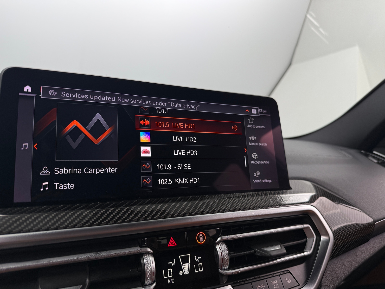 Thumbnail: 2022 BMW X4 - 3