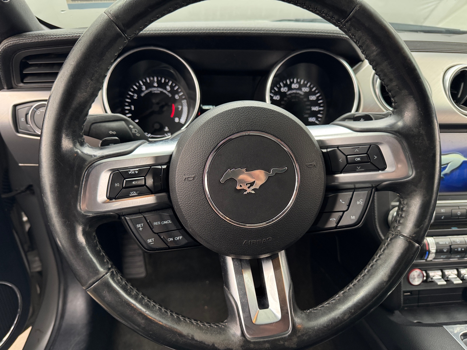 Thumbnail: 2018 Ford Mustang - 4