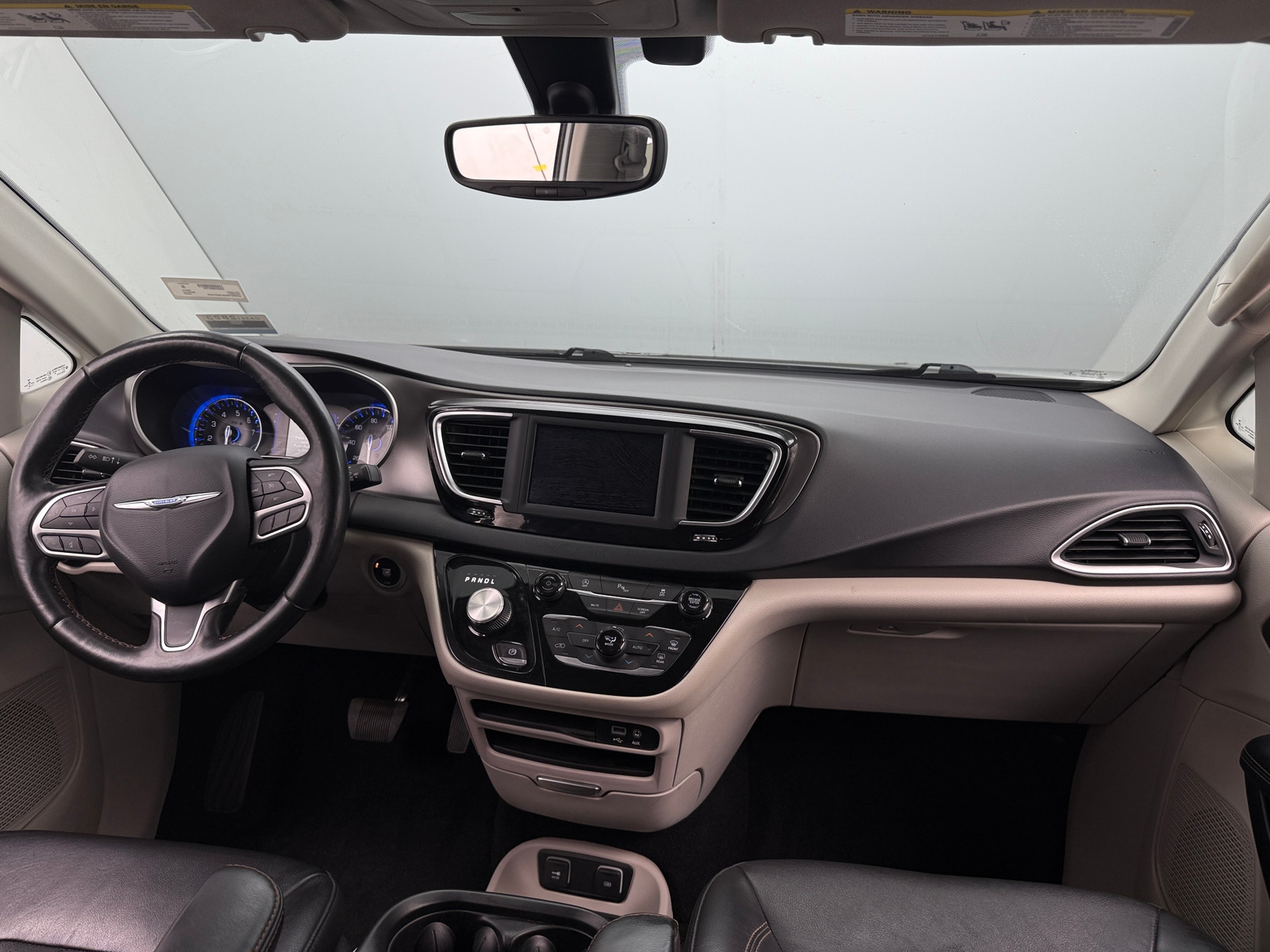 Thumbnail: 2020 Chrysler Pacifica - 2