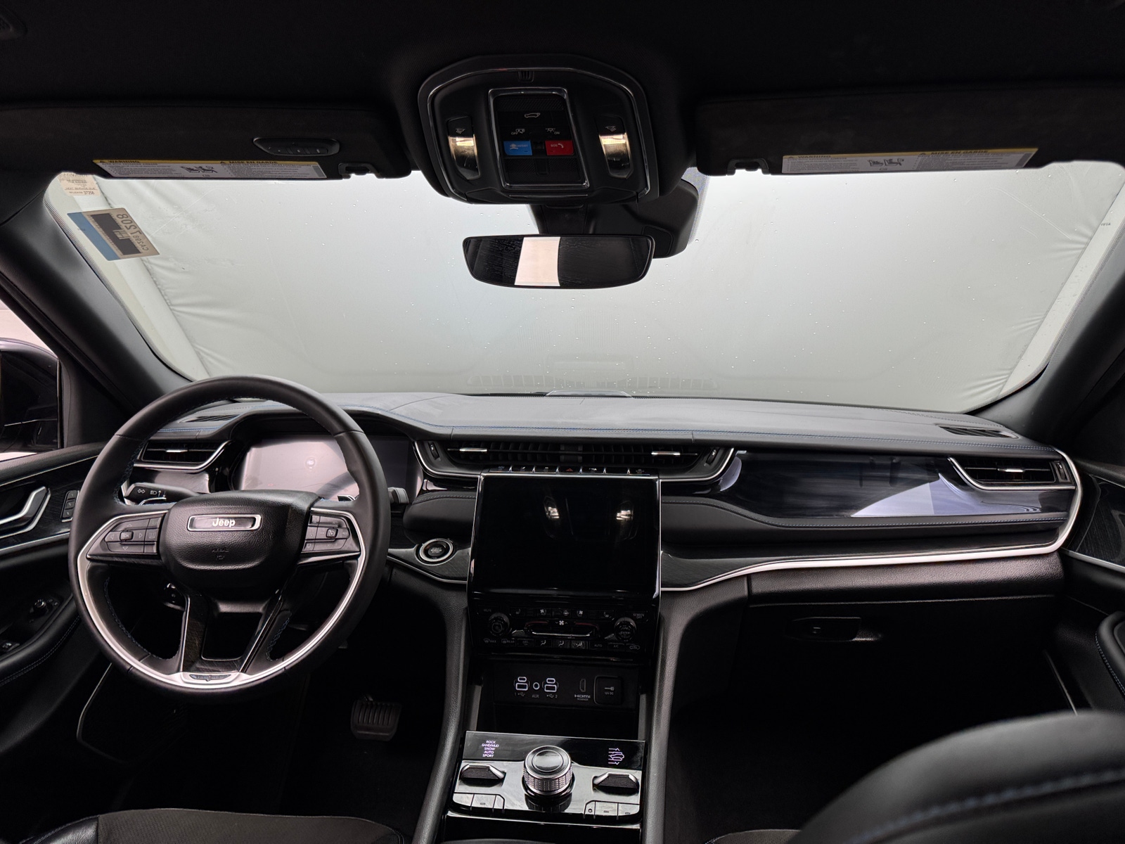 Thumbnail: 2022 Jeep Grand Cherokee - 3