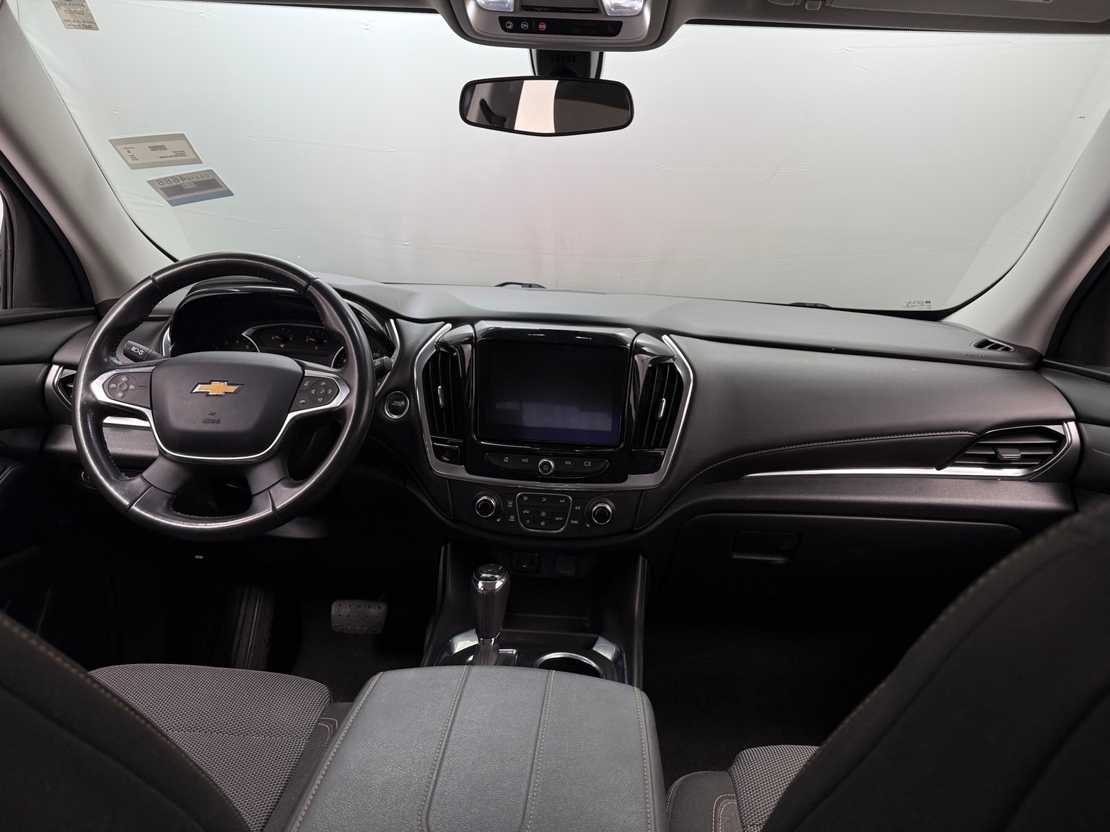 Thumbnail: 2019 Chevrolet Traverse - 3