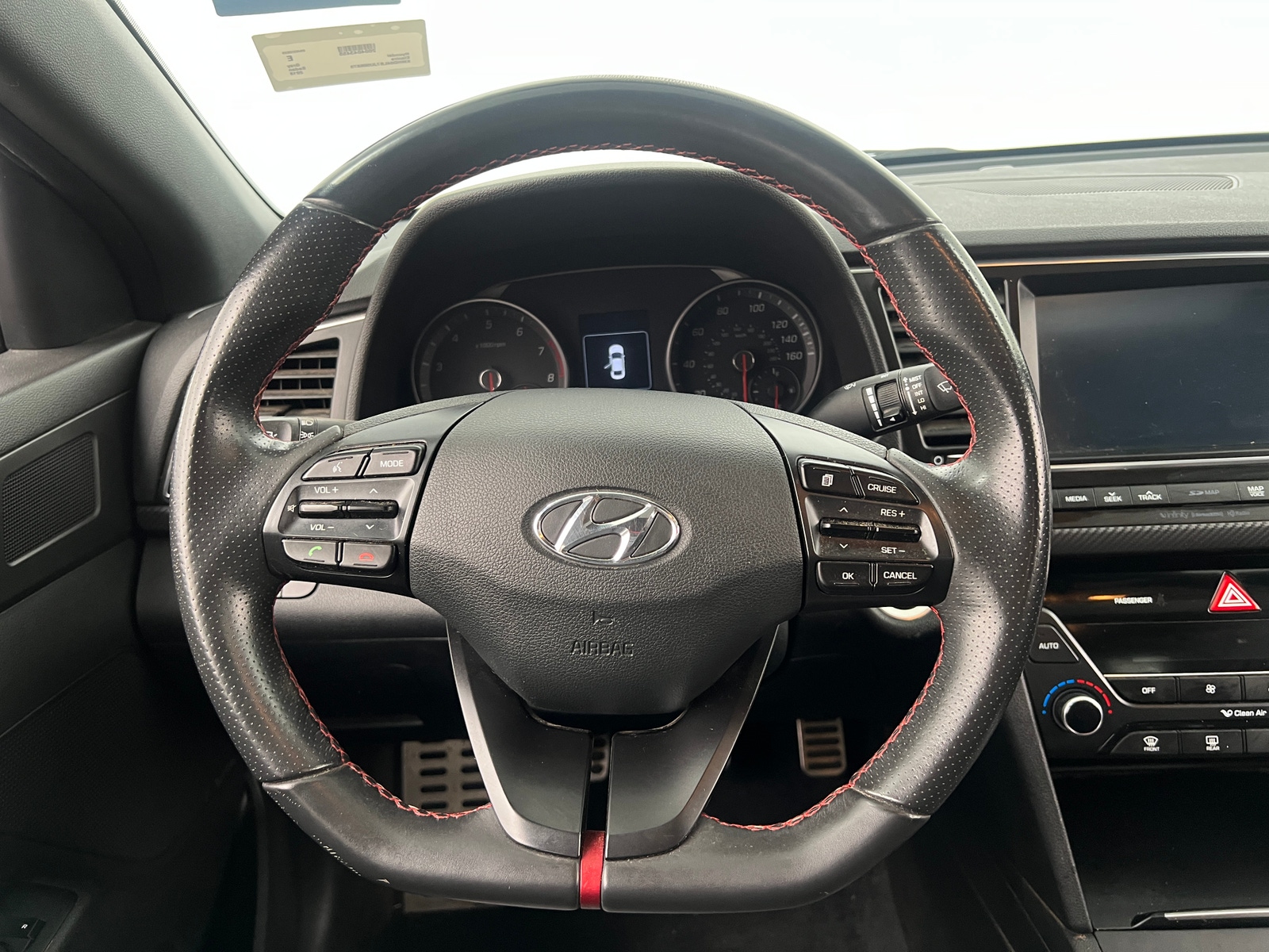 Thumbnail: 2018 Hyundai Elantra - 4
