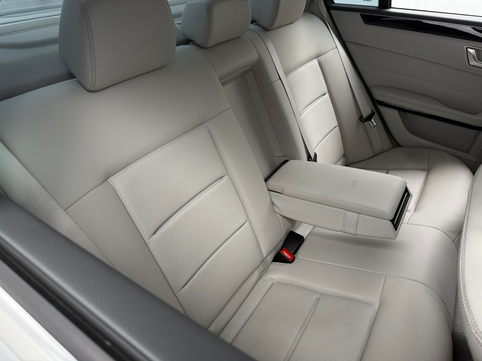 Thumbnail: 2014 Mercedes-Benz E-Class - 5