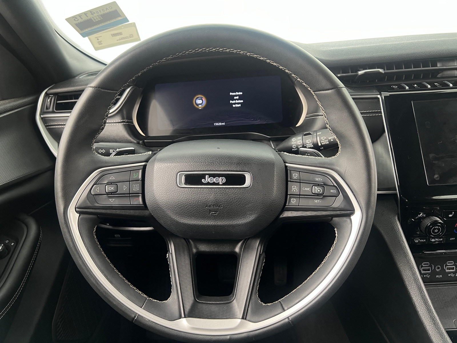 Thumbnail: 2023 Jeep Grand Cherokee L - 4