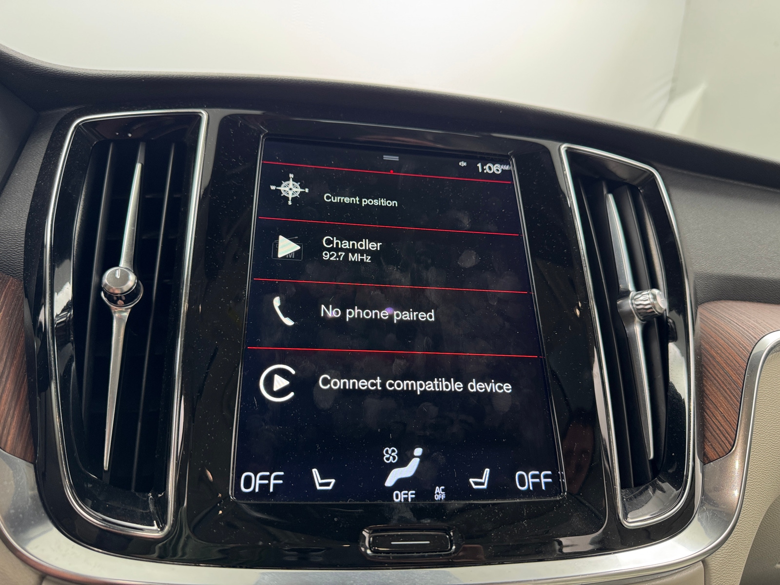 Thumbnail: 2022 Volvo S60 - 3