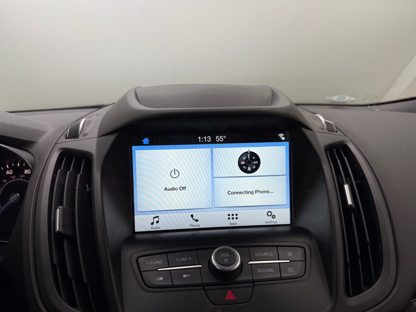 Thumbnail: 2019 Ford Escape - 4