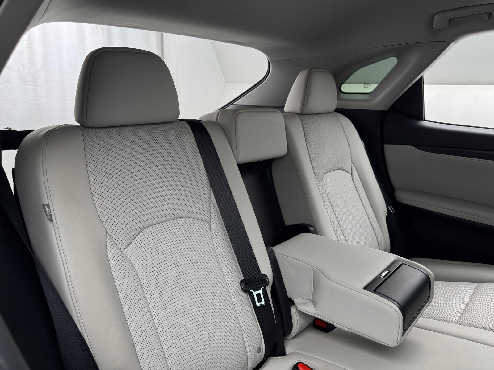 Thumbnail: 2022 Lexus RX - 5