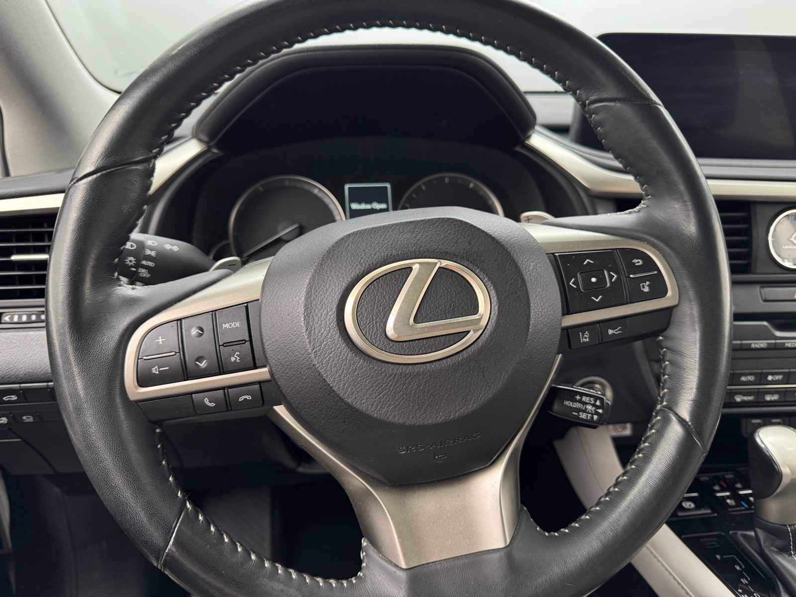 Thumbnail: 2022 Lexus RX - 4
