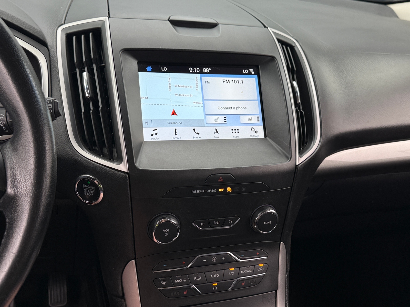 Thumbnail: 2019 Ford Edge - 3