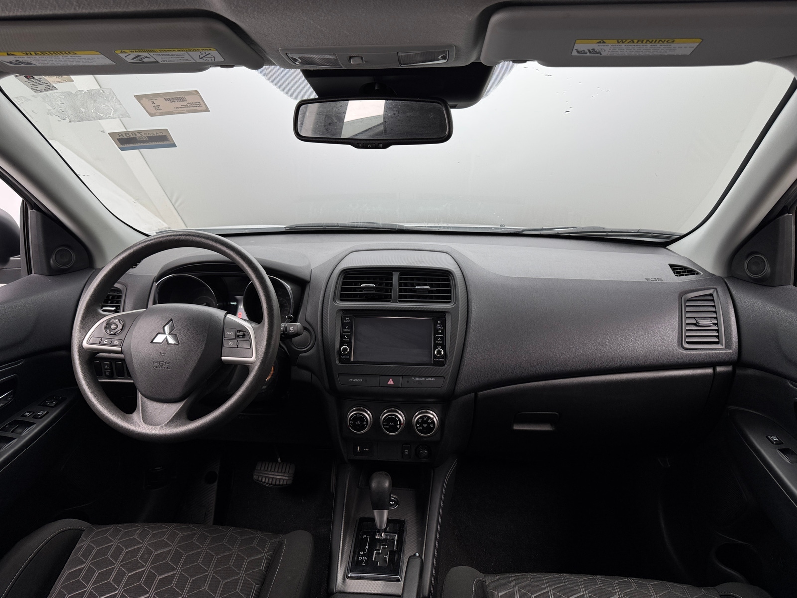 Thumbnail: 2024 Mitsubishi Outlander Sport - 3