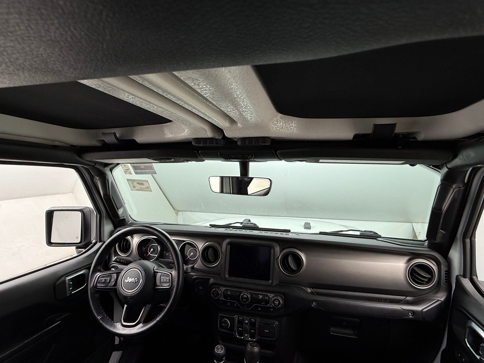 Thumbnail: 2021 Jeep Gladiator - 3