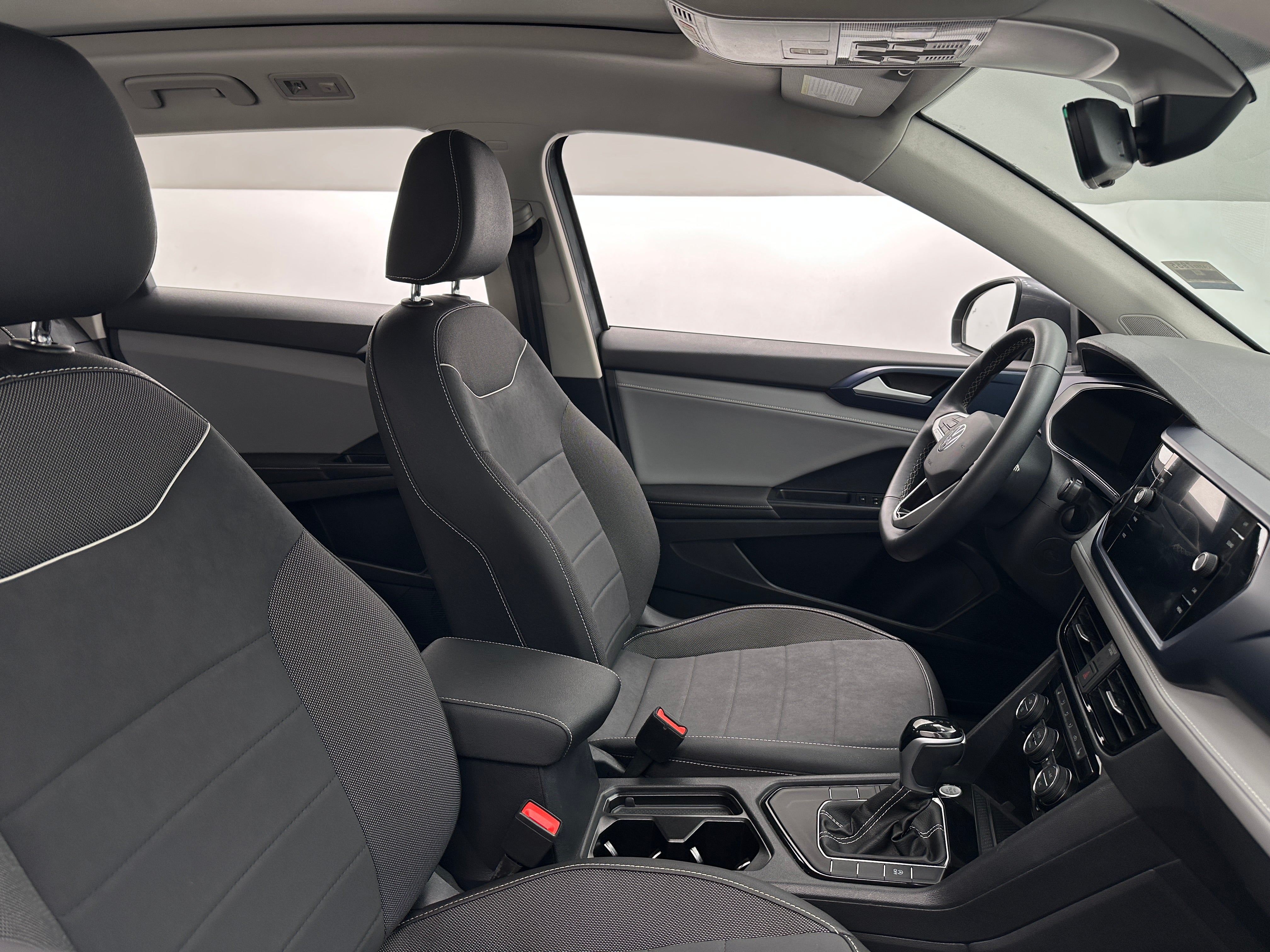 2024 Volkswagen Taos