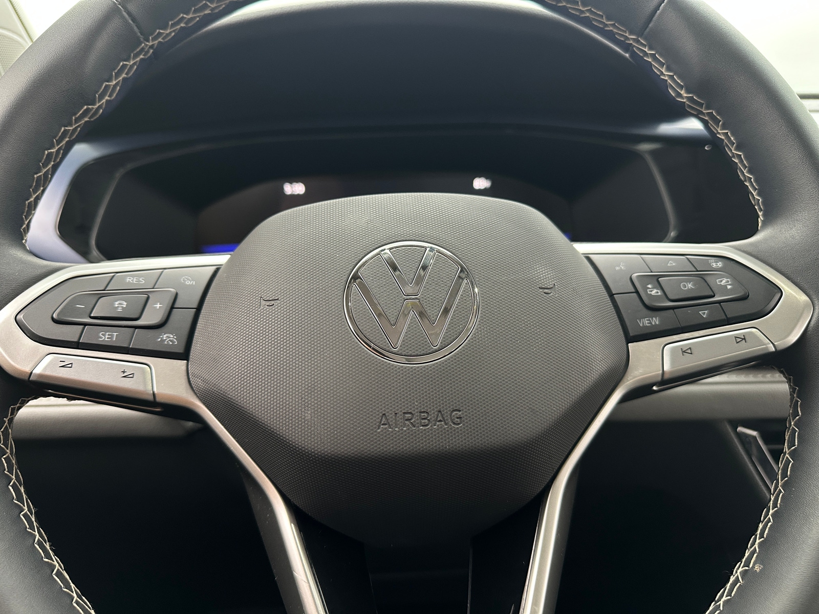 Thumbnail: 2024 Volkswagen Taos - 5
