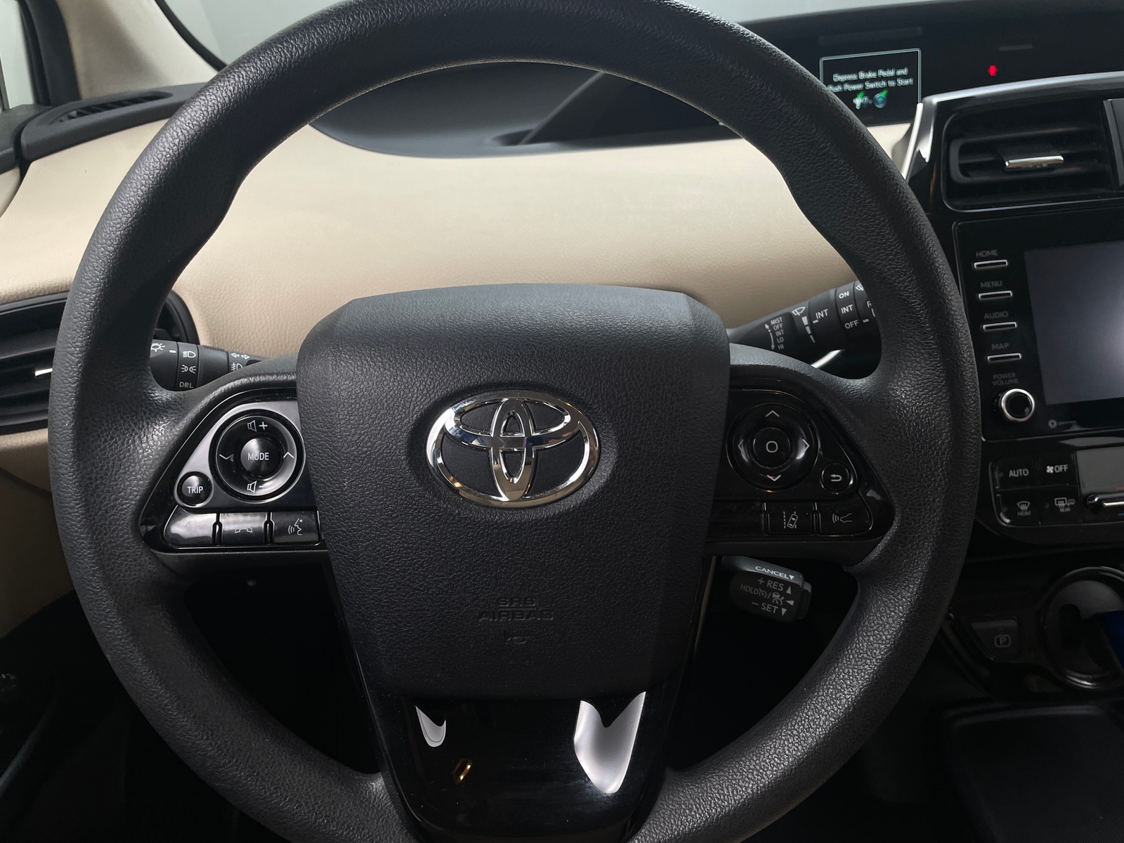 Thumbnail: 2022 Toyota Prius - 5
