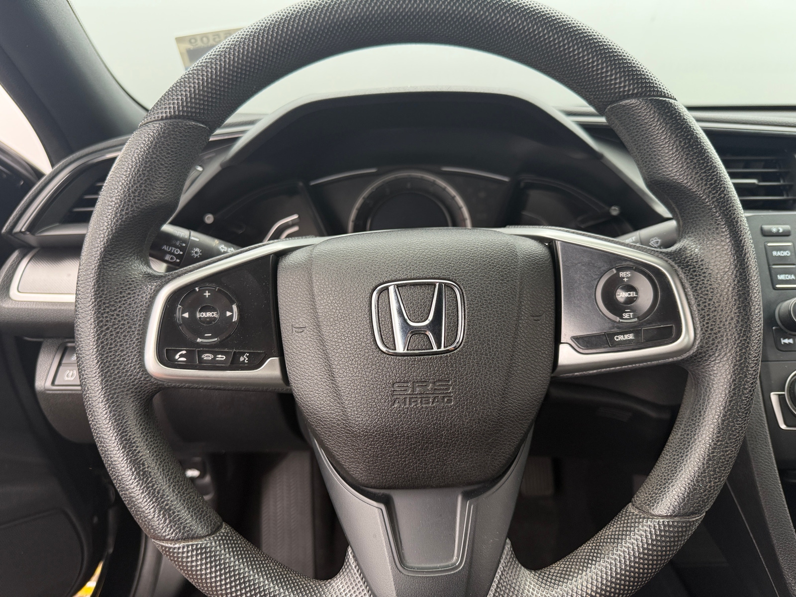 Thumbnail: 2017 Honda Civic - 4