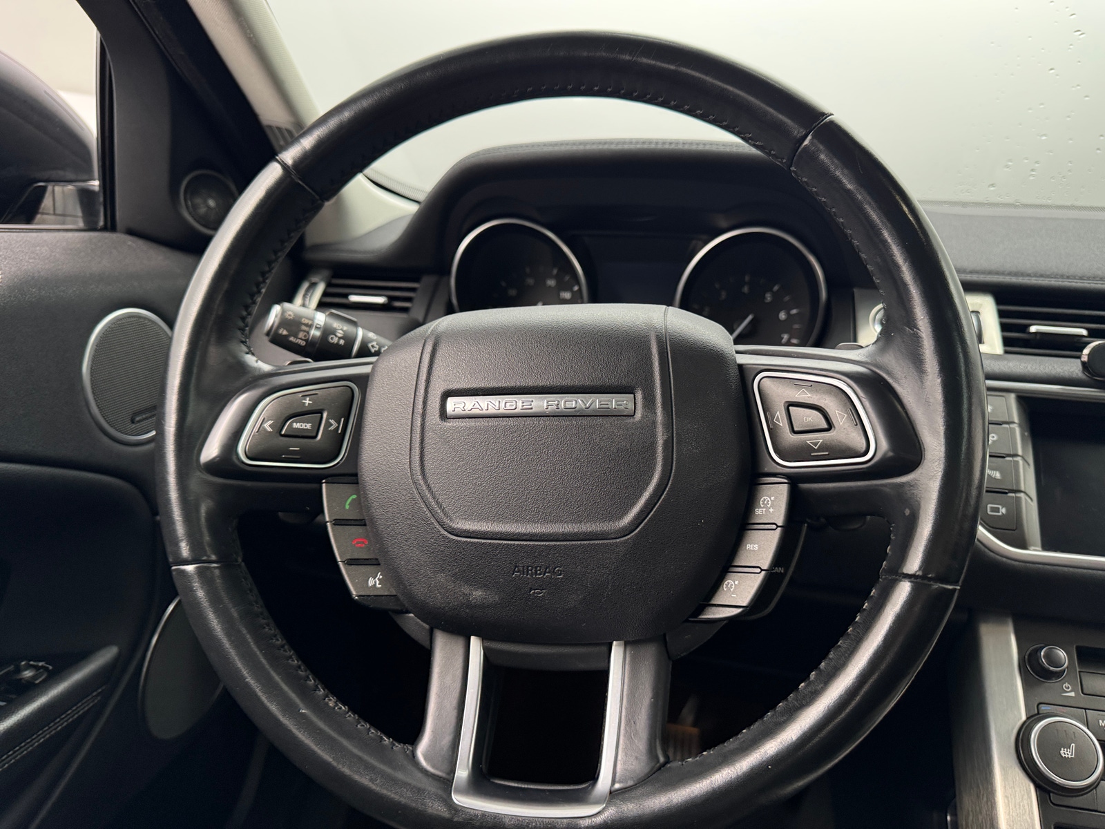 Thumbnail: 2016 Land Rover Range Rover Evoque - 4