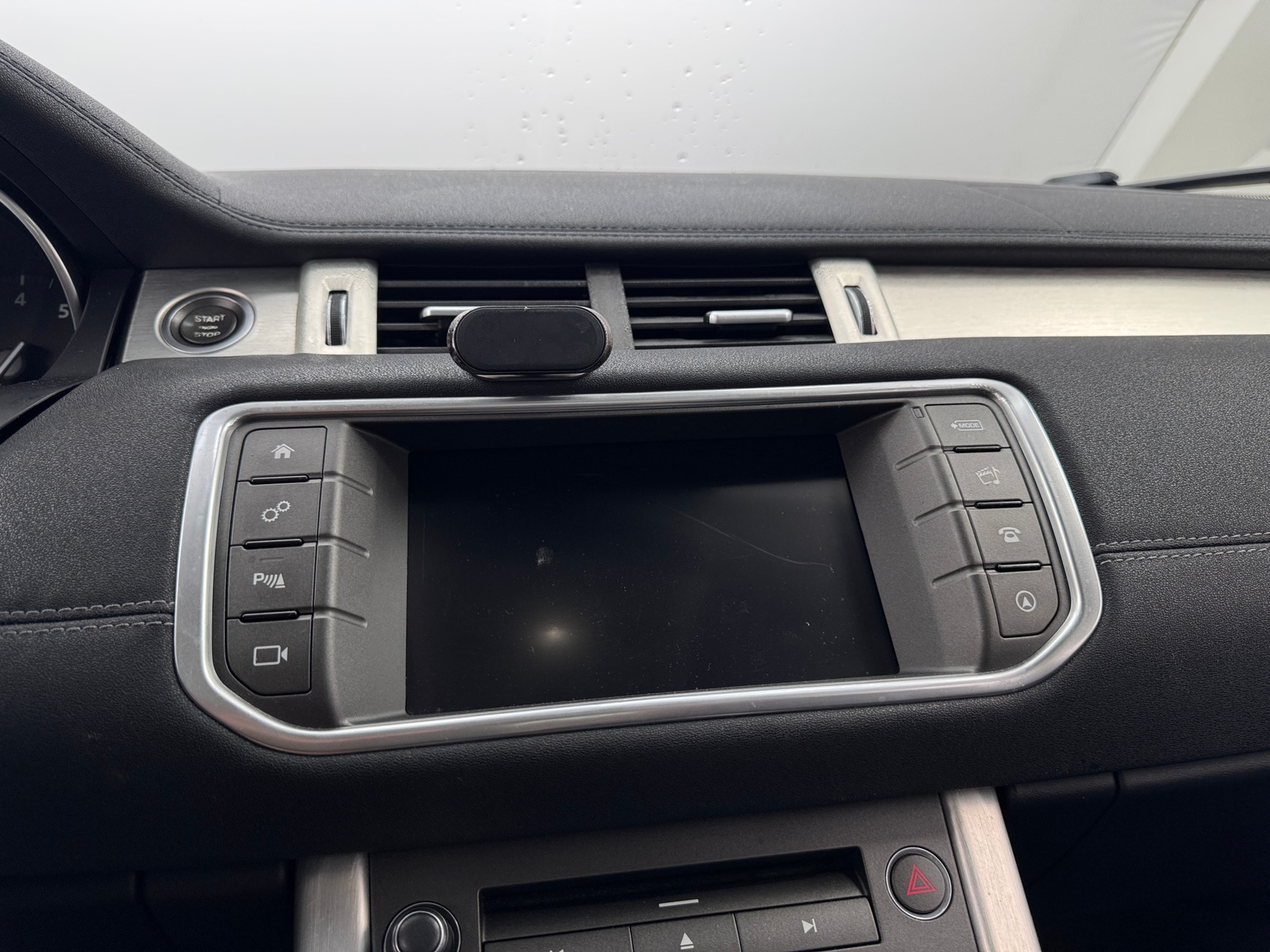 Thumbnail: 2016 Land Rover Range Rover Evoque - 3