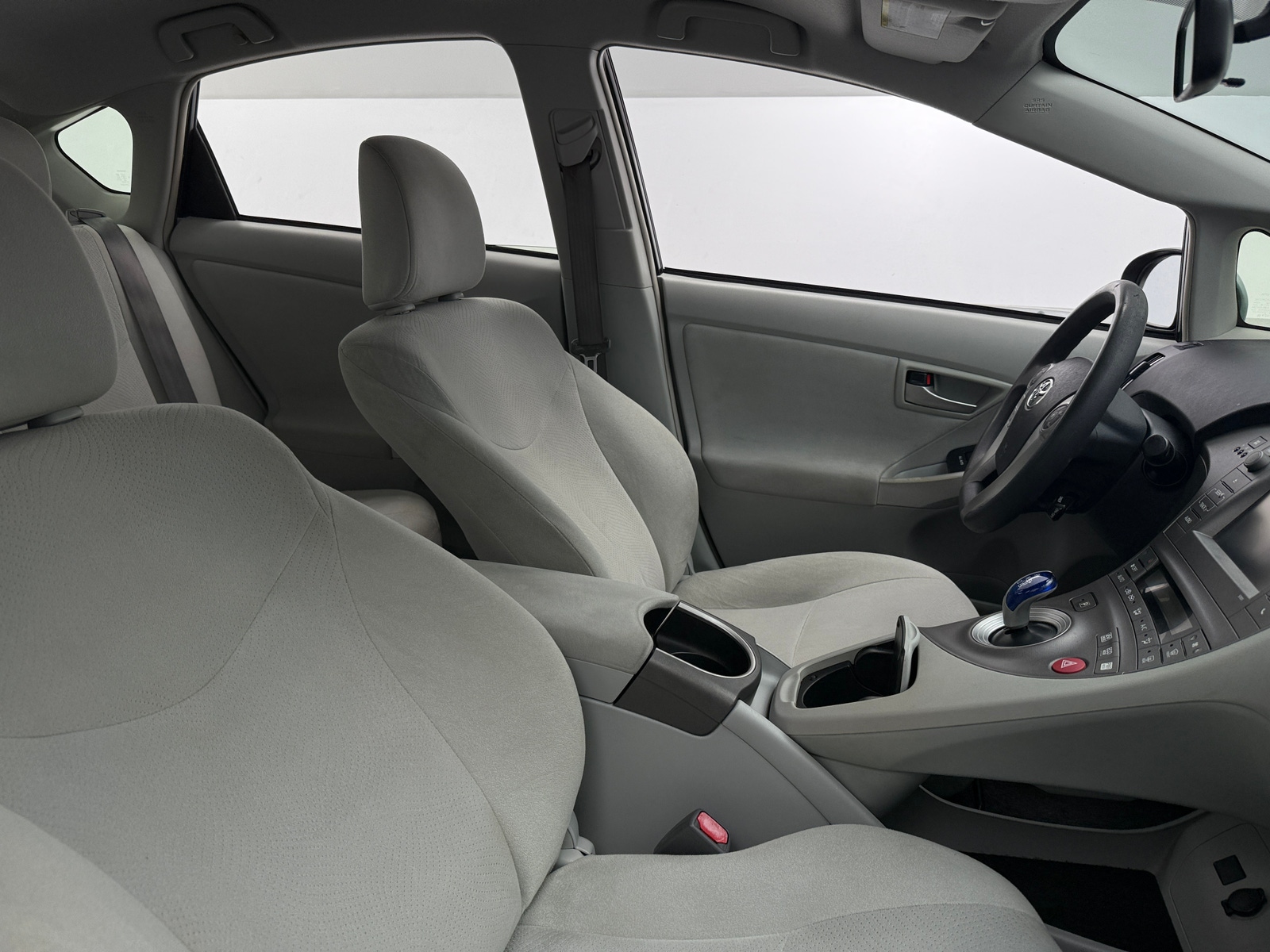 Thumbnail: 2015 Toyota Prius - 2