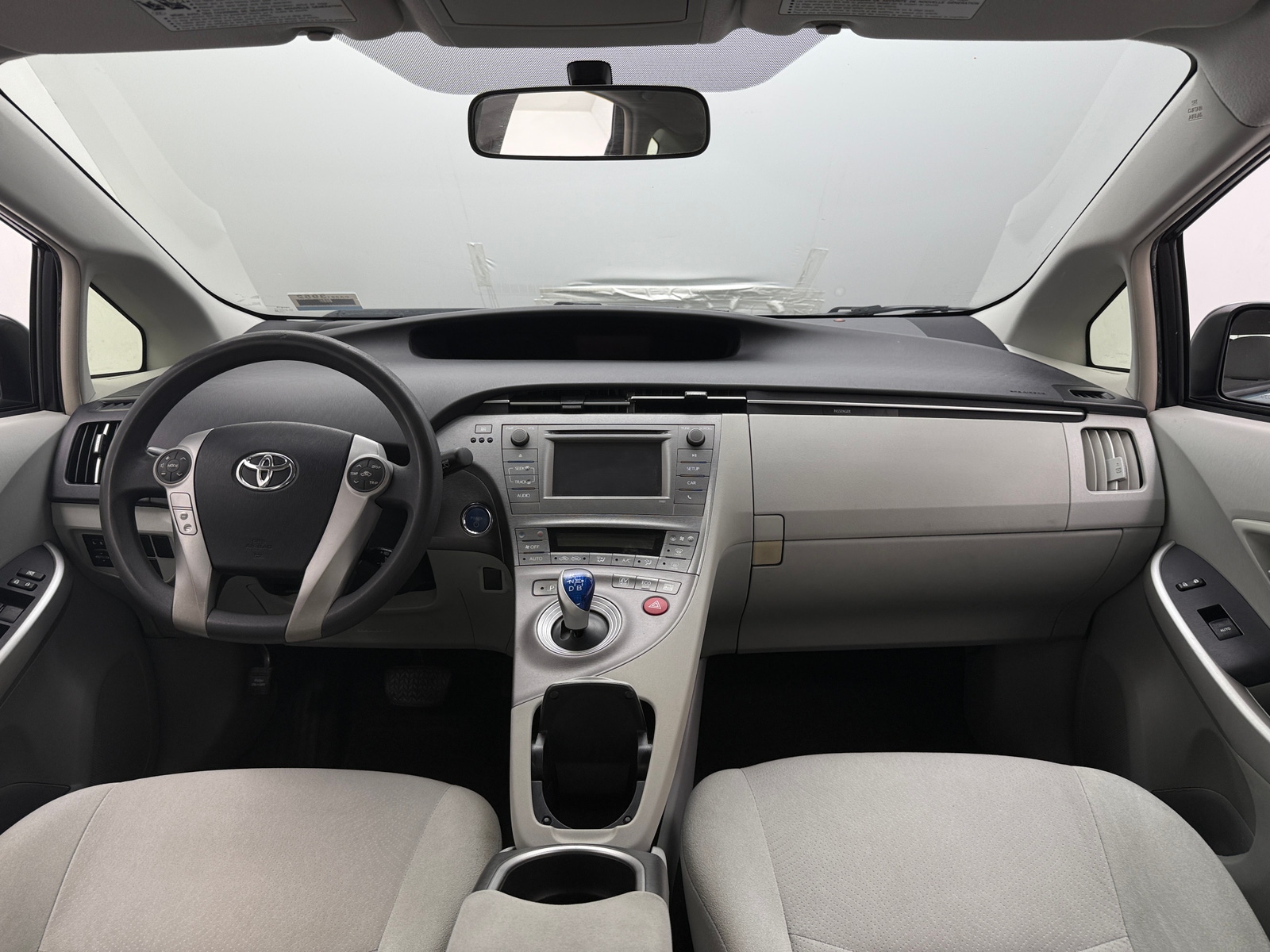 Thumbnail: 2015 Toyota Prius - 3