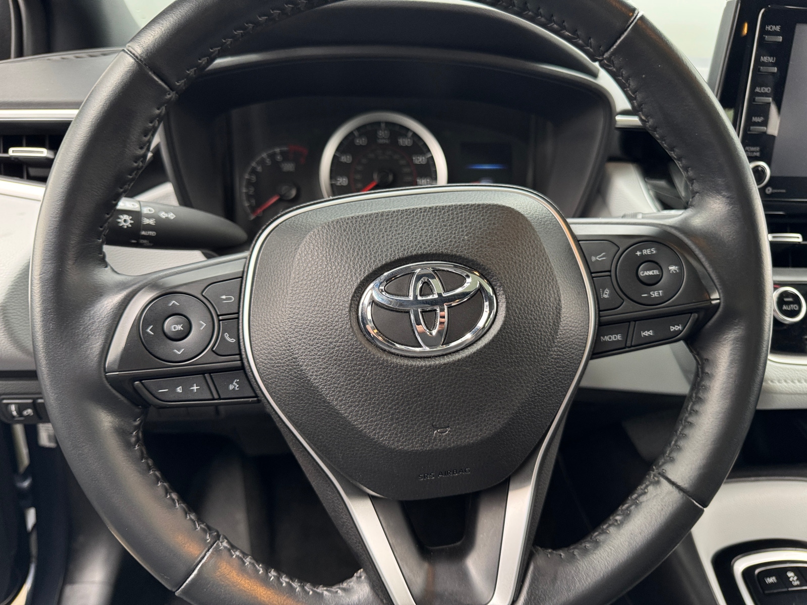 Thumbnail: 2022 Toyota Corolla - 5