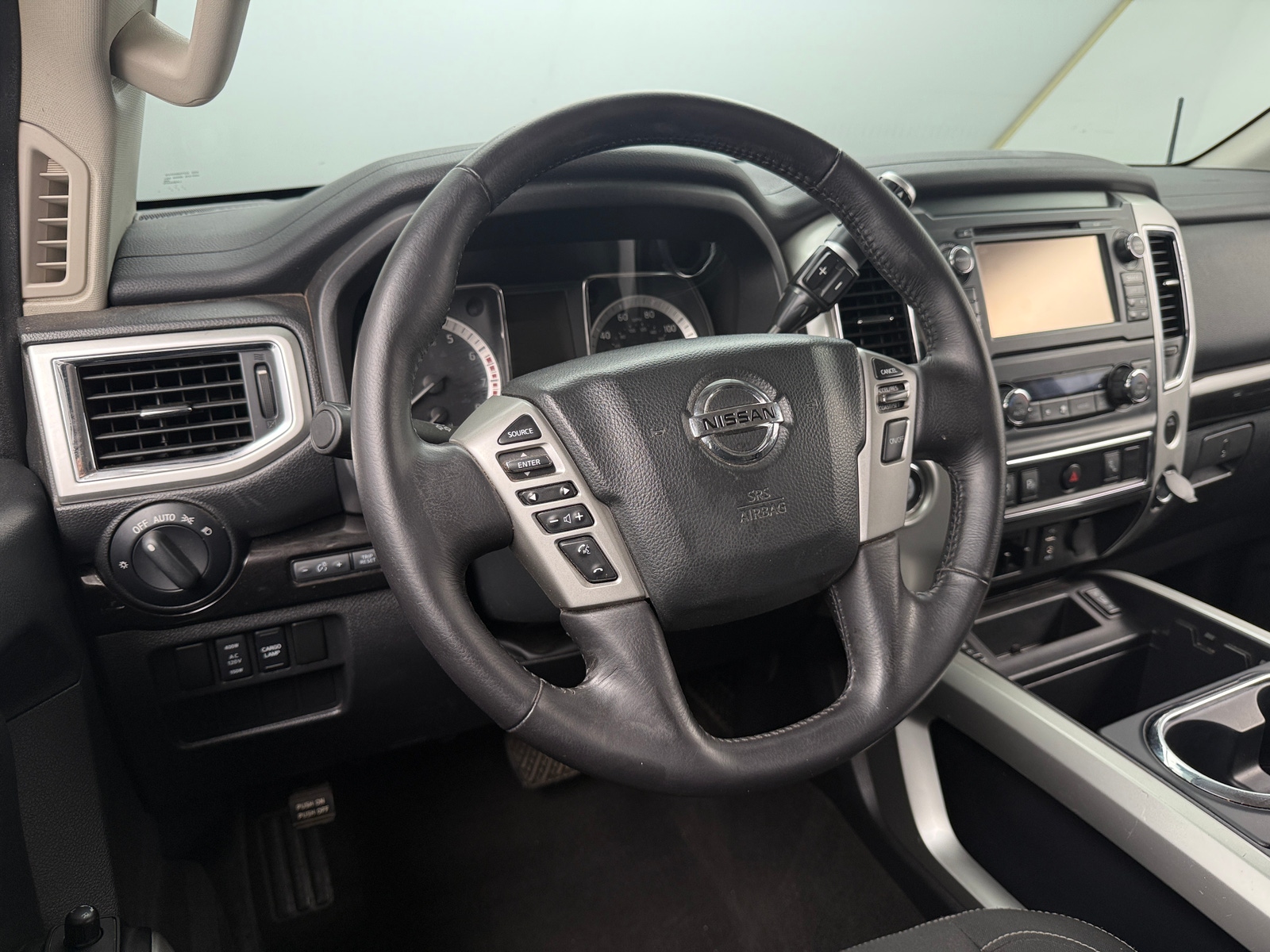 Thumbnail: 2018 Nissan Titan - 5