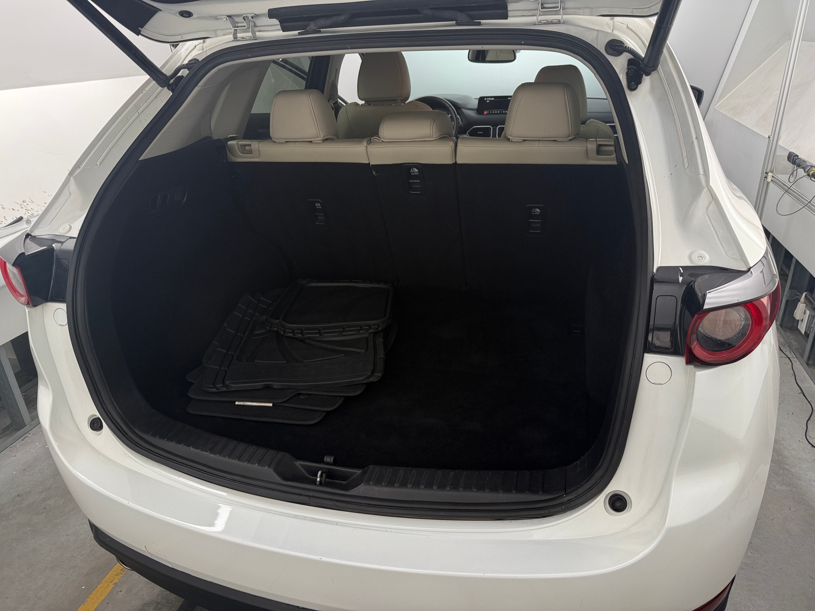 Thumbnail: 2020 Mazda CX-5 - 6