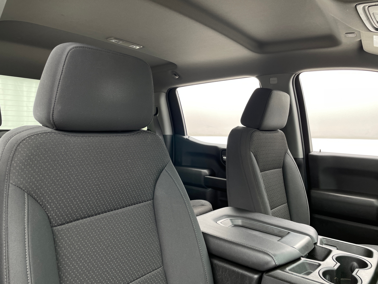 Thumbnail: 2020 Chevrolet Silverado 1500 - 2