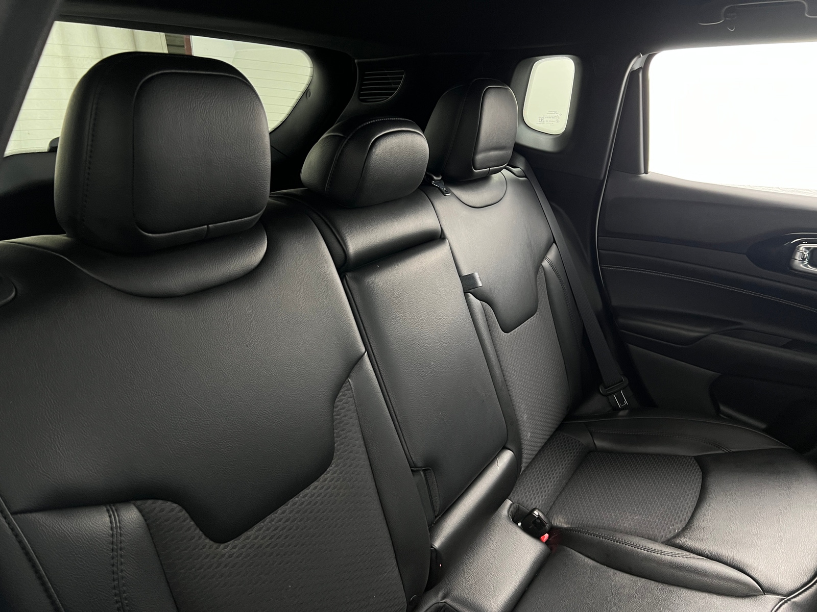 Thumbnail: 2022 Jeep Compass - 6