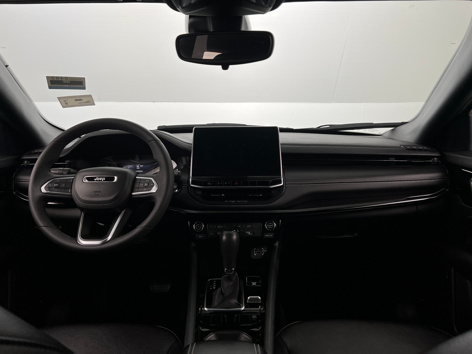 Thumbnail: 2022 Jeep Compass - 3