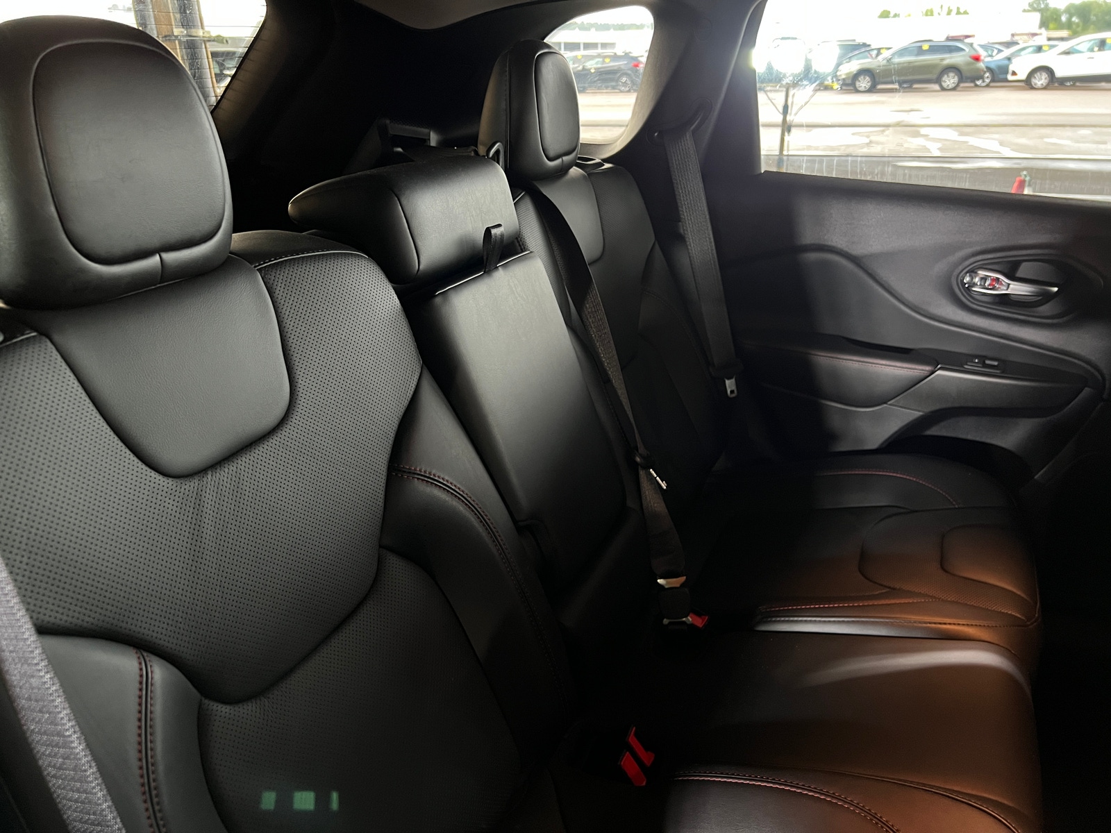 Thumbnail: 2021 Jeep Cherokee - 5