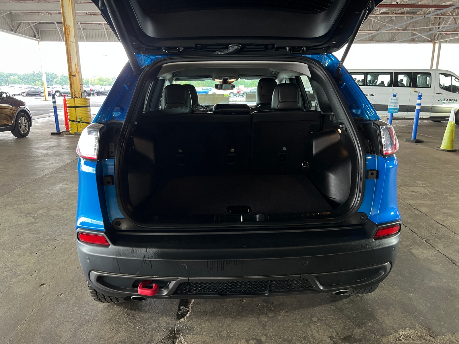 Thumbnail: 2021 Jeep Cherokee - 6