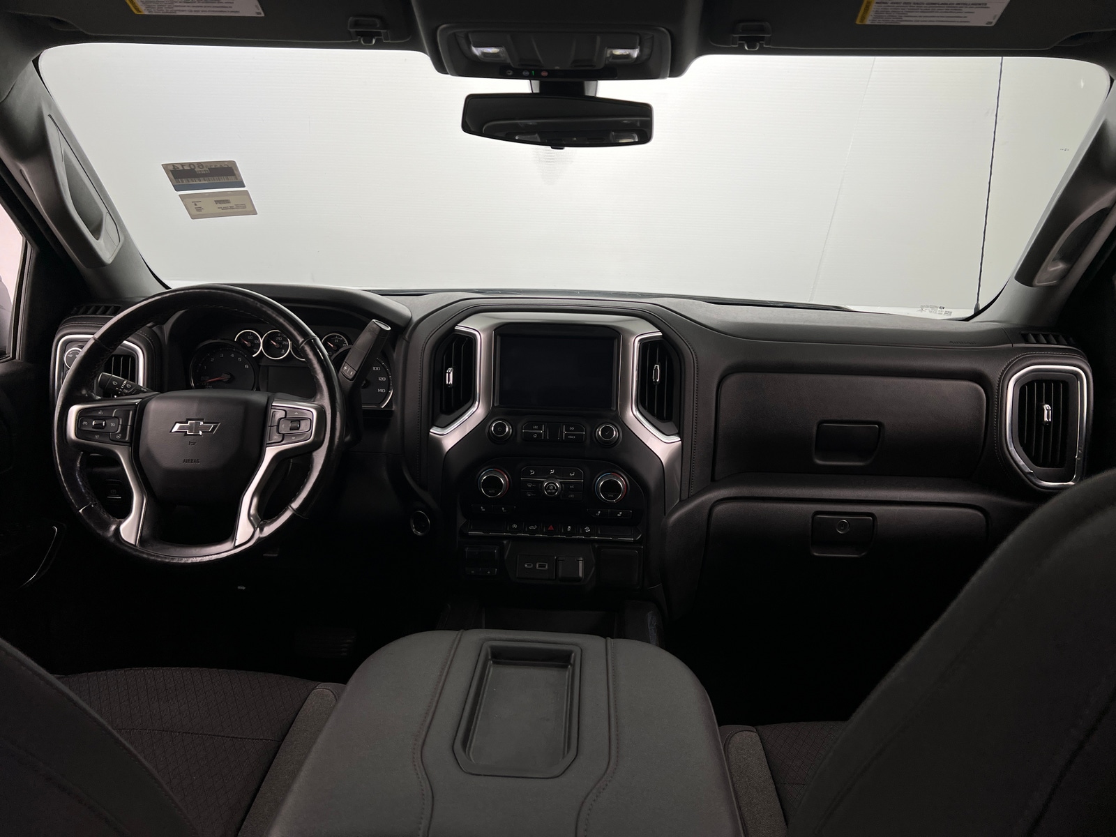 Thumbnail: 2021 Chevrolet Silverado 1500 - 3