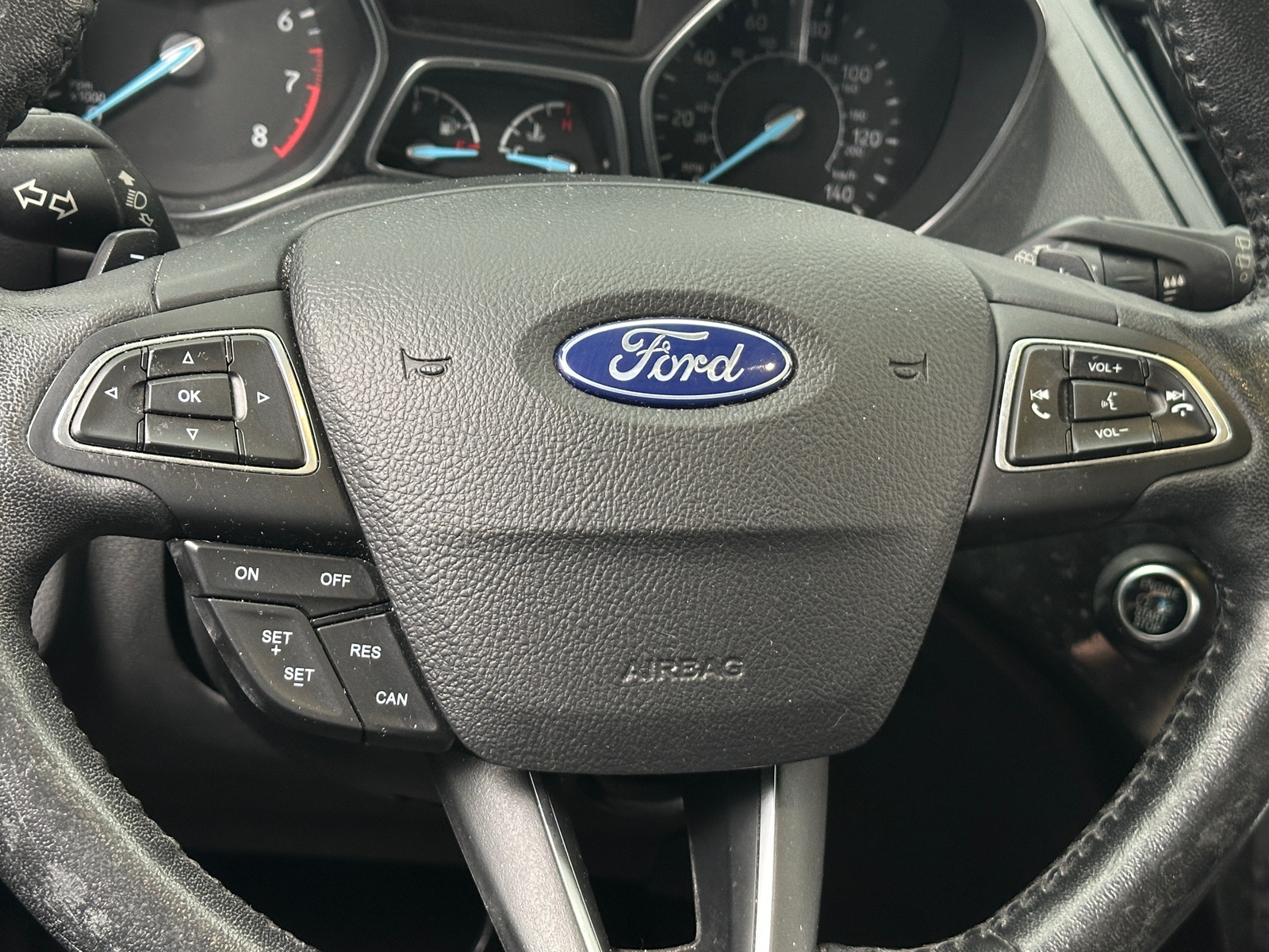 Thumbnail: 2017 Ford Escape - 4