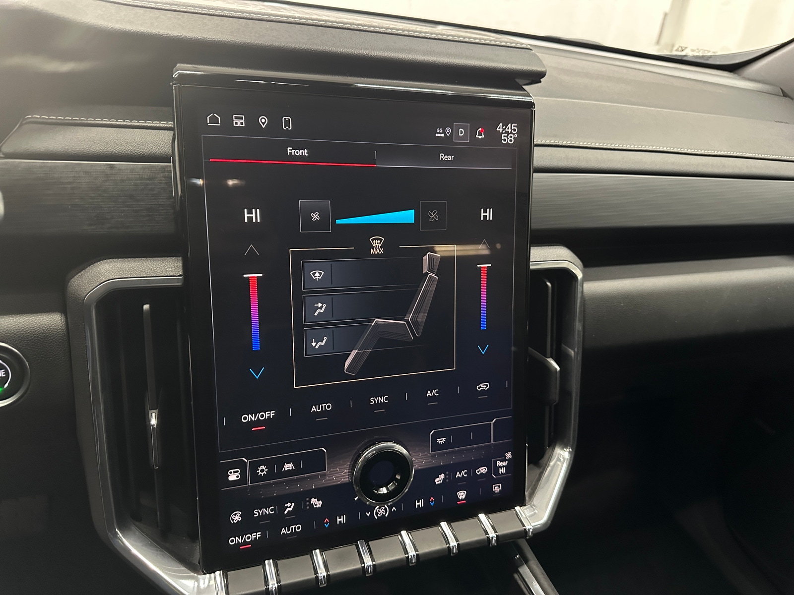 Thumbnail: 2025 GMC Acadia - 4