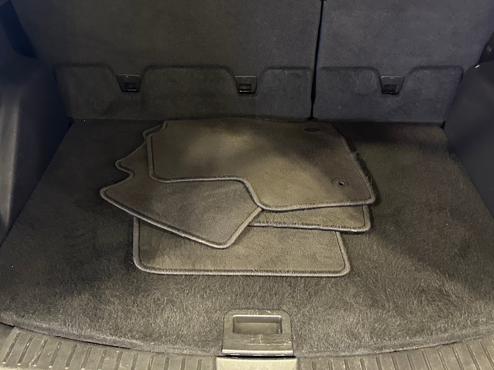 Thumbnail: 2019 Ford Escape - 6