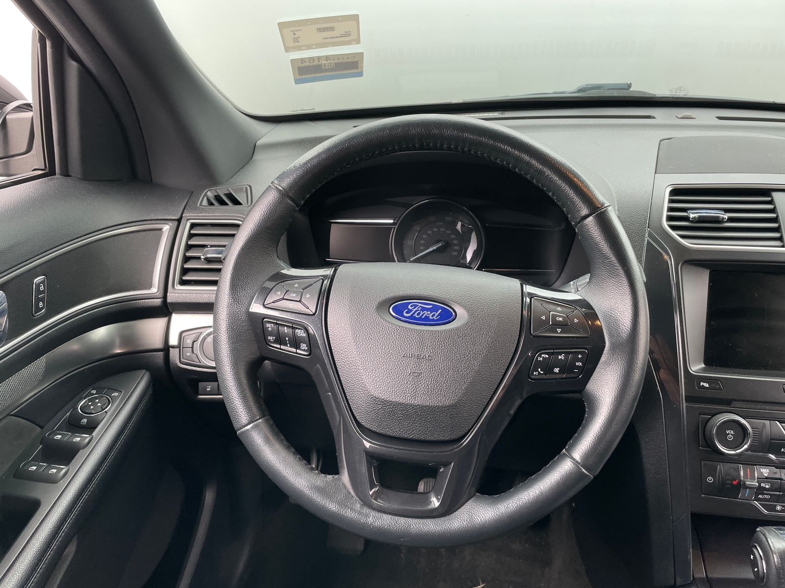 Thumbnail: 2018 Ford Explorer - 5
