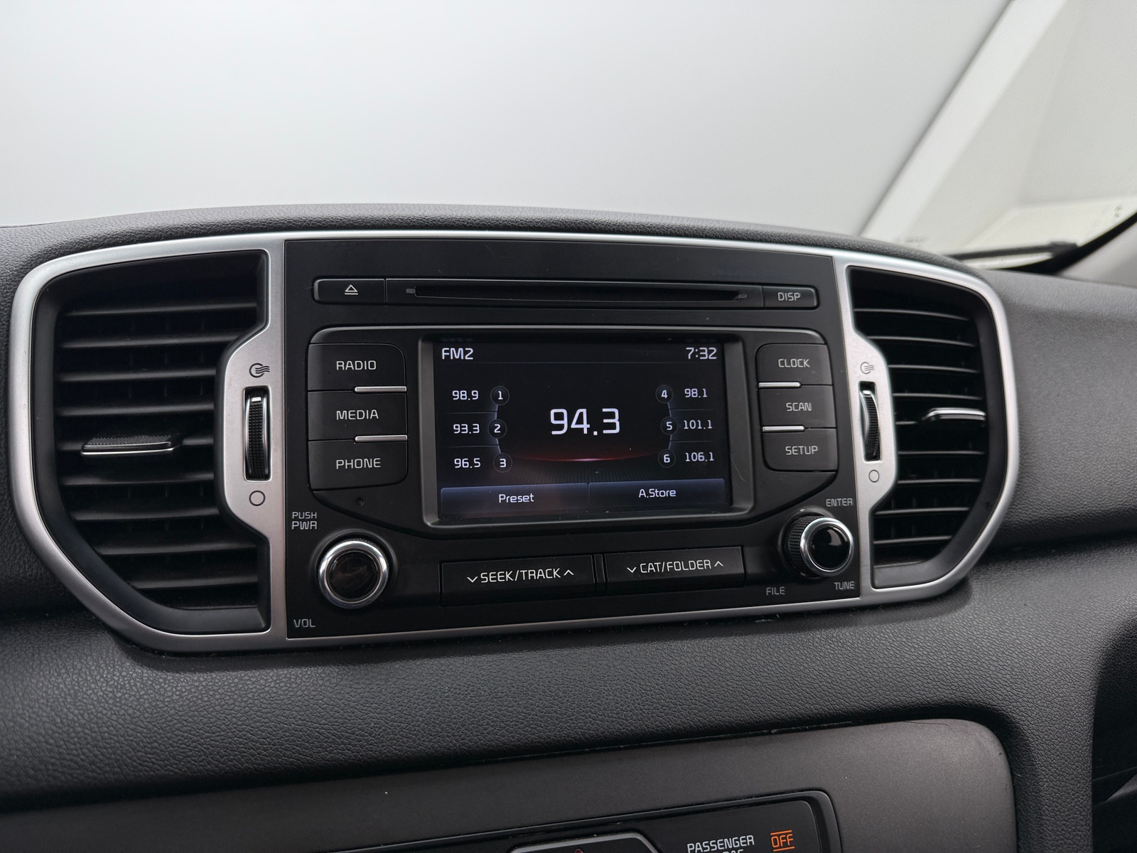 Thumbnail: 2019 Kia Sportage - 4