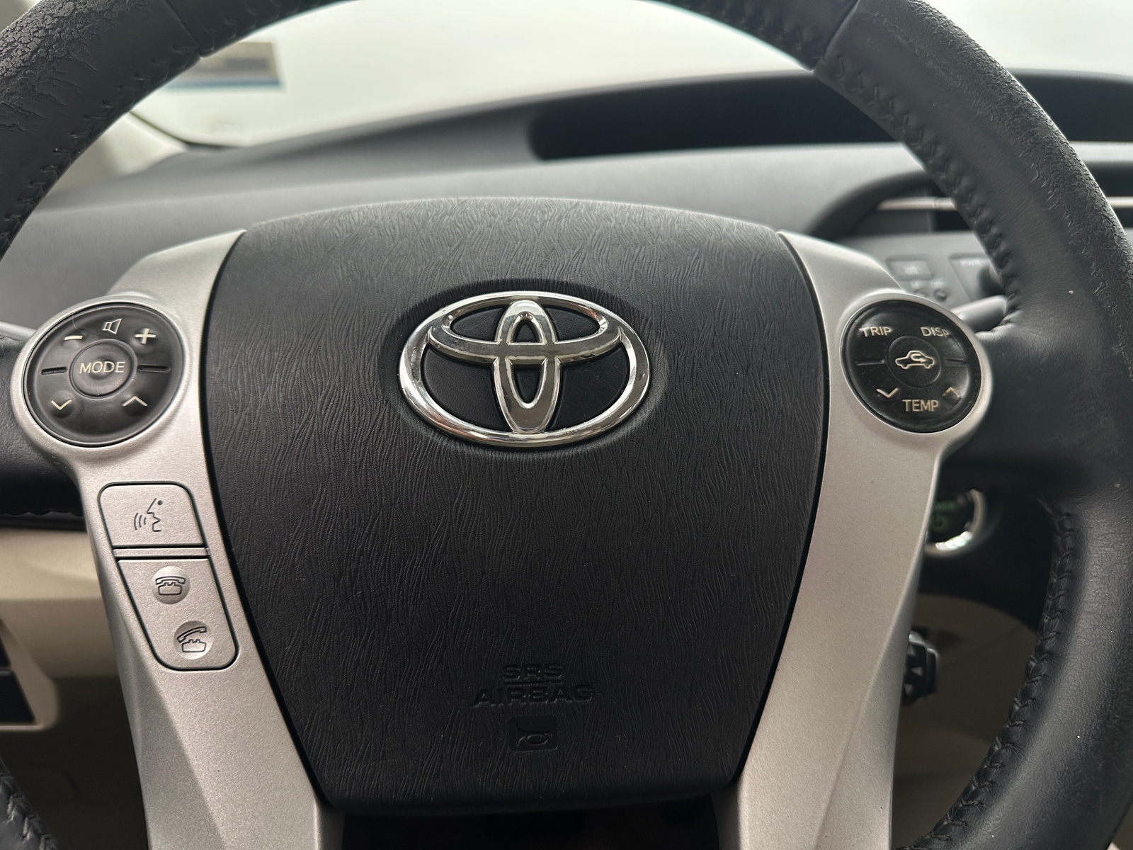 Thumbnail: 2010 Toyota Prius - 4
