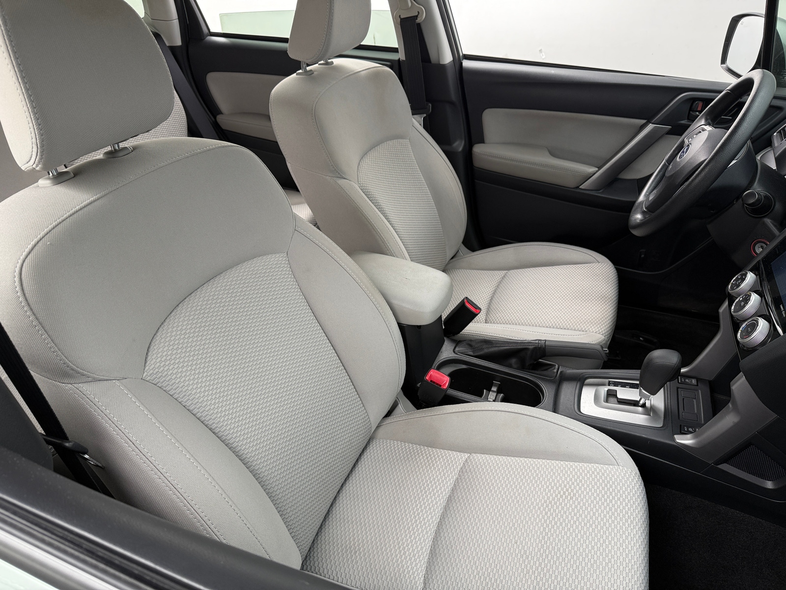 Thumbnail: 2016 Subaru Forester - 2