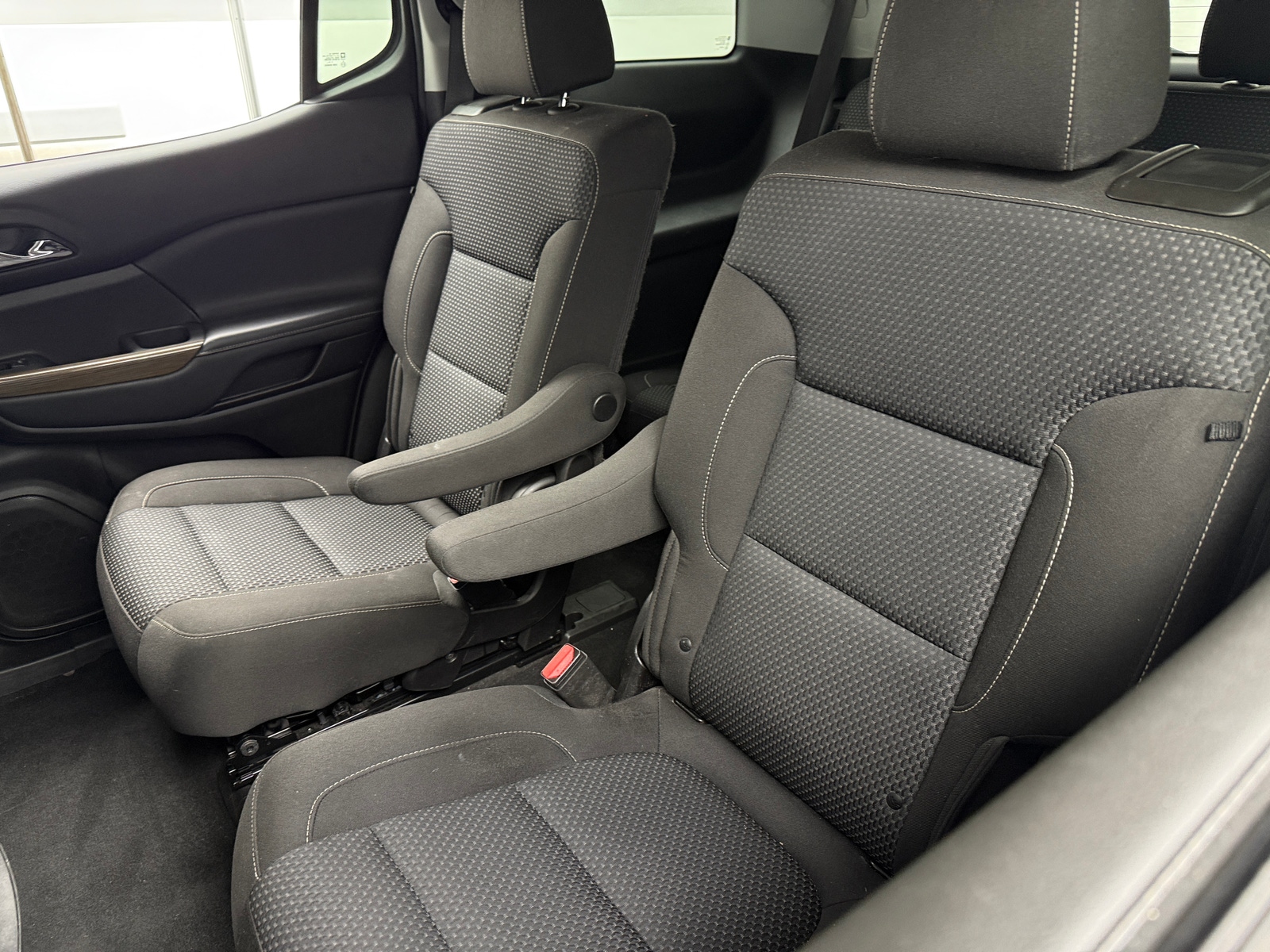 Thumbnail: 2021 GMC Acadia - 6