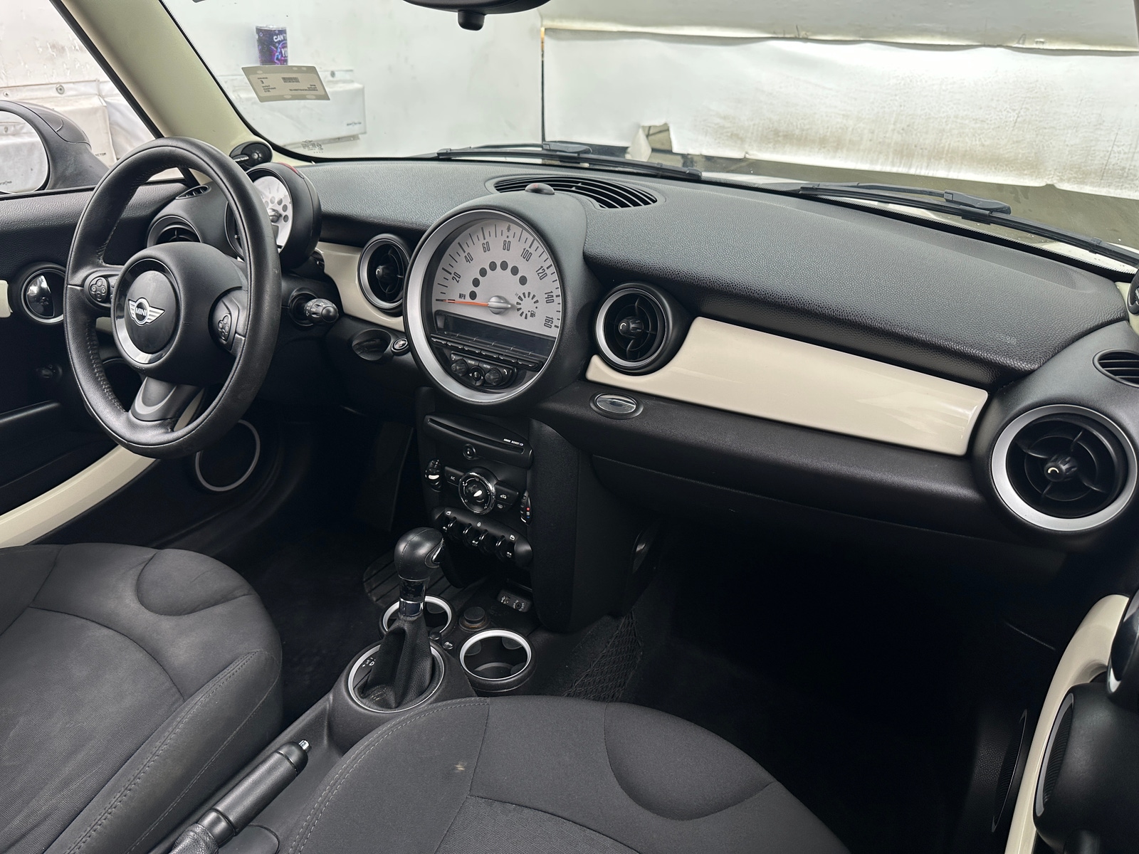 Thumbnail: 2013 MINI Cooper Hardtop - 2