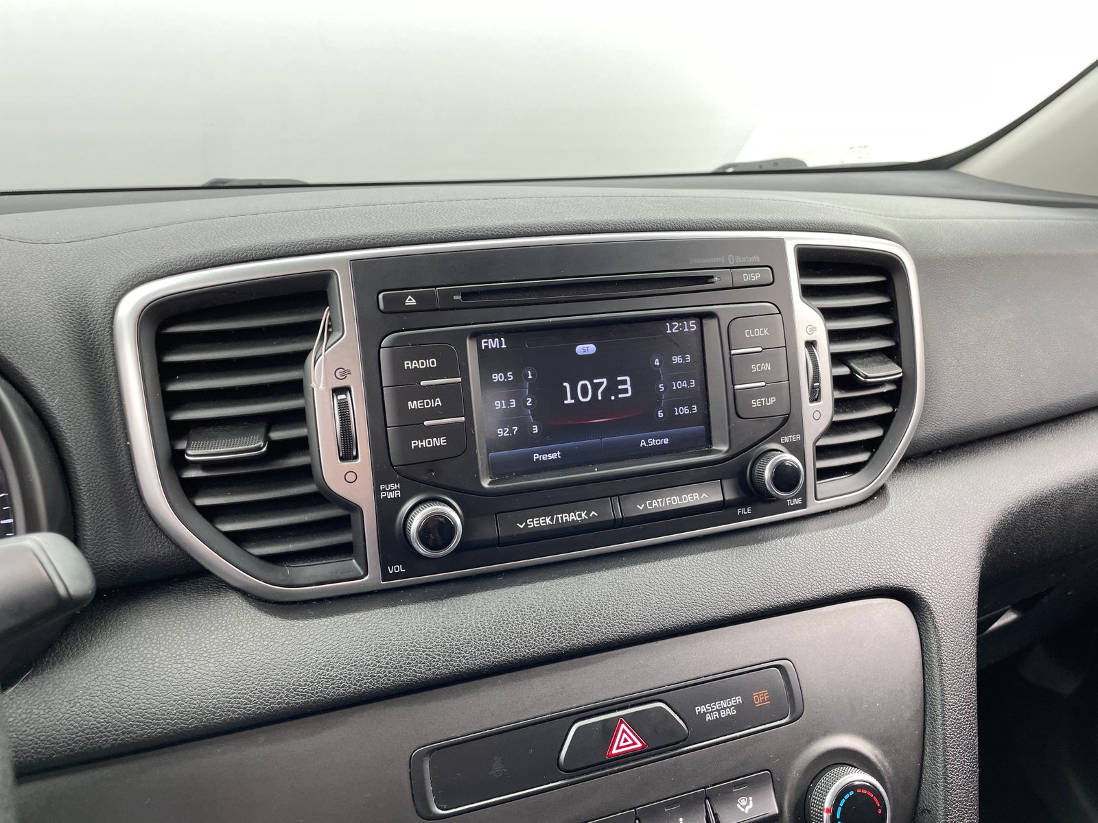 Thumbnail: 2019 Kia Sportage - 4