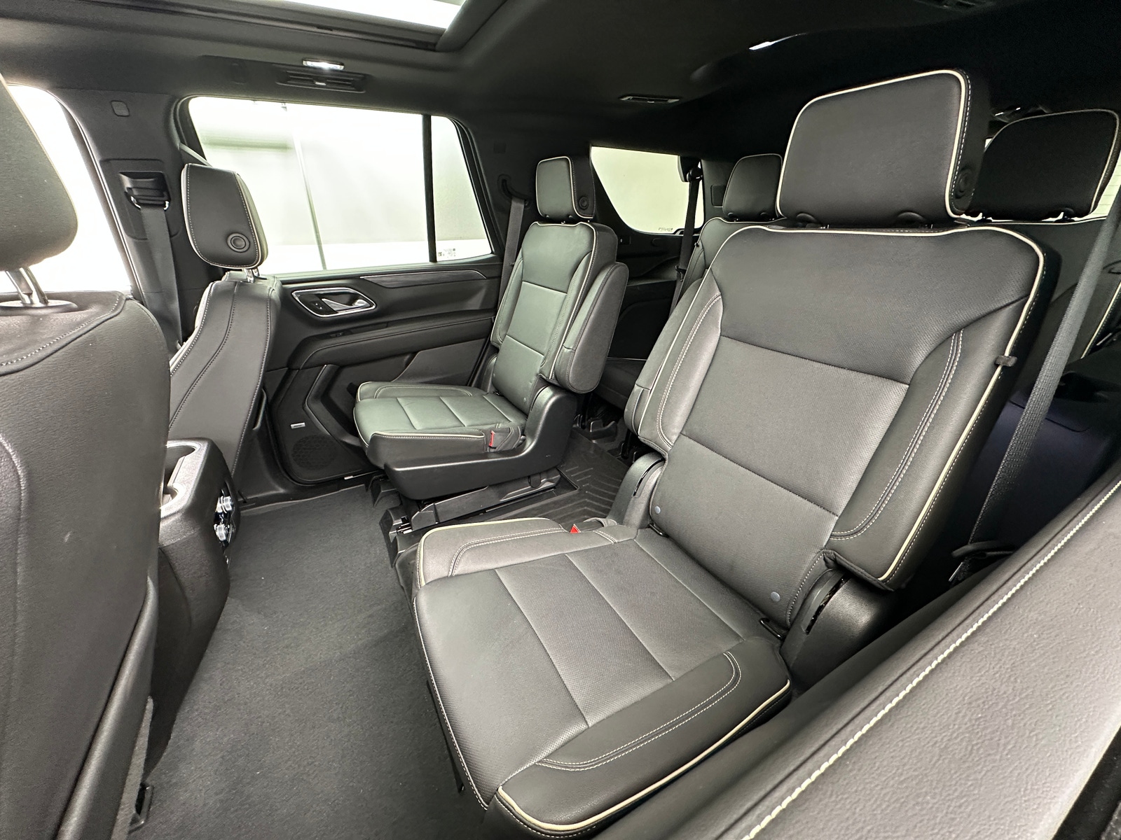 Thumbnail: 2023 GMC Yukon - 5
